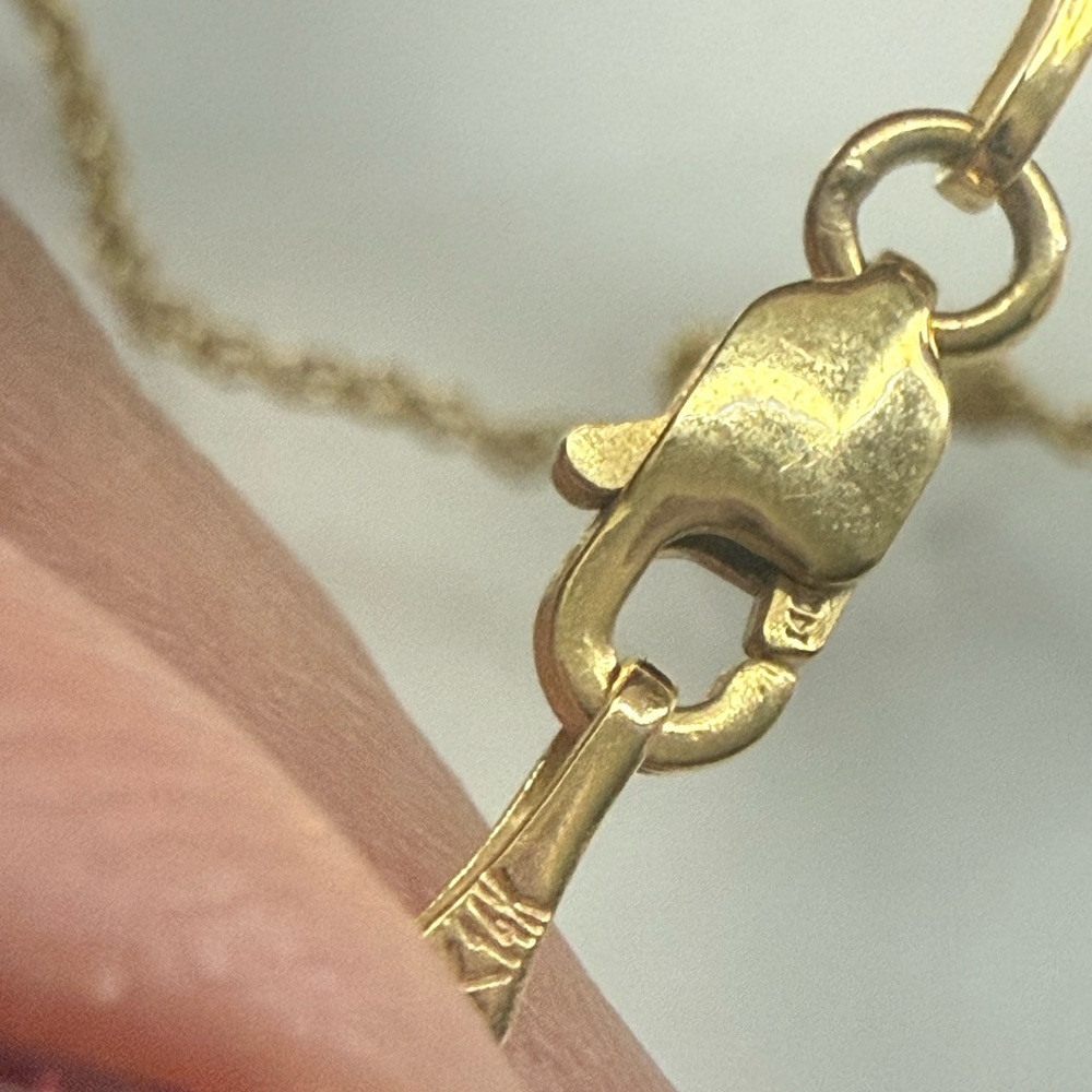 14k round disc pendant necklace - Picture 5 of 6